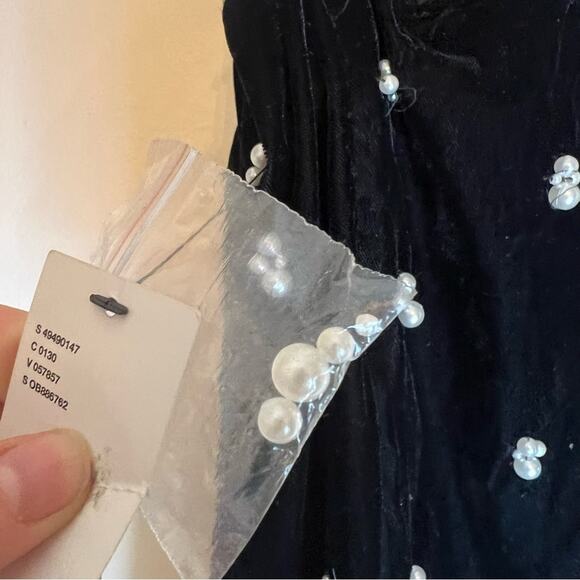 Urban Outfitters Velvet Pearl Beaded Midi Dress Black NWT - Picture 10 of 10